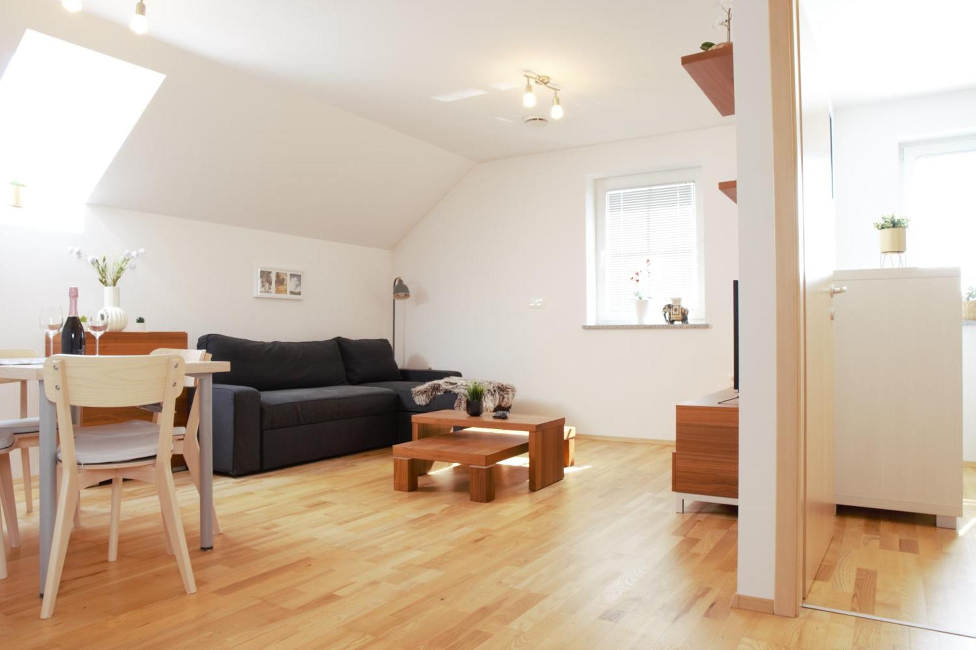 Domen'S Cozy Rentals كراني المظهر الخارجي الصورة